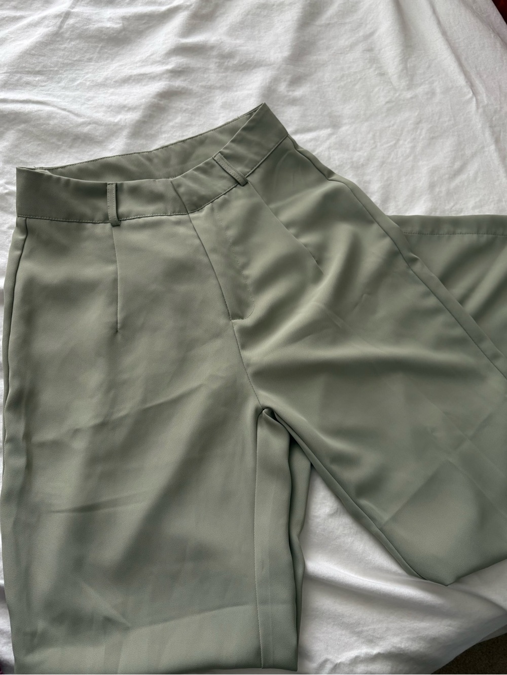 green trousers